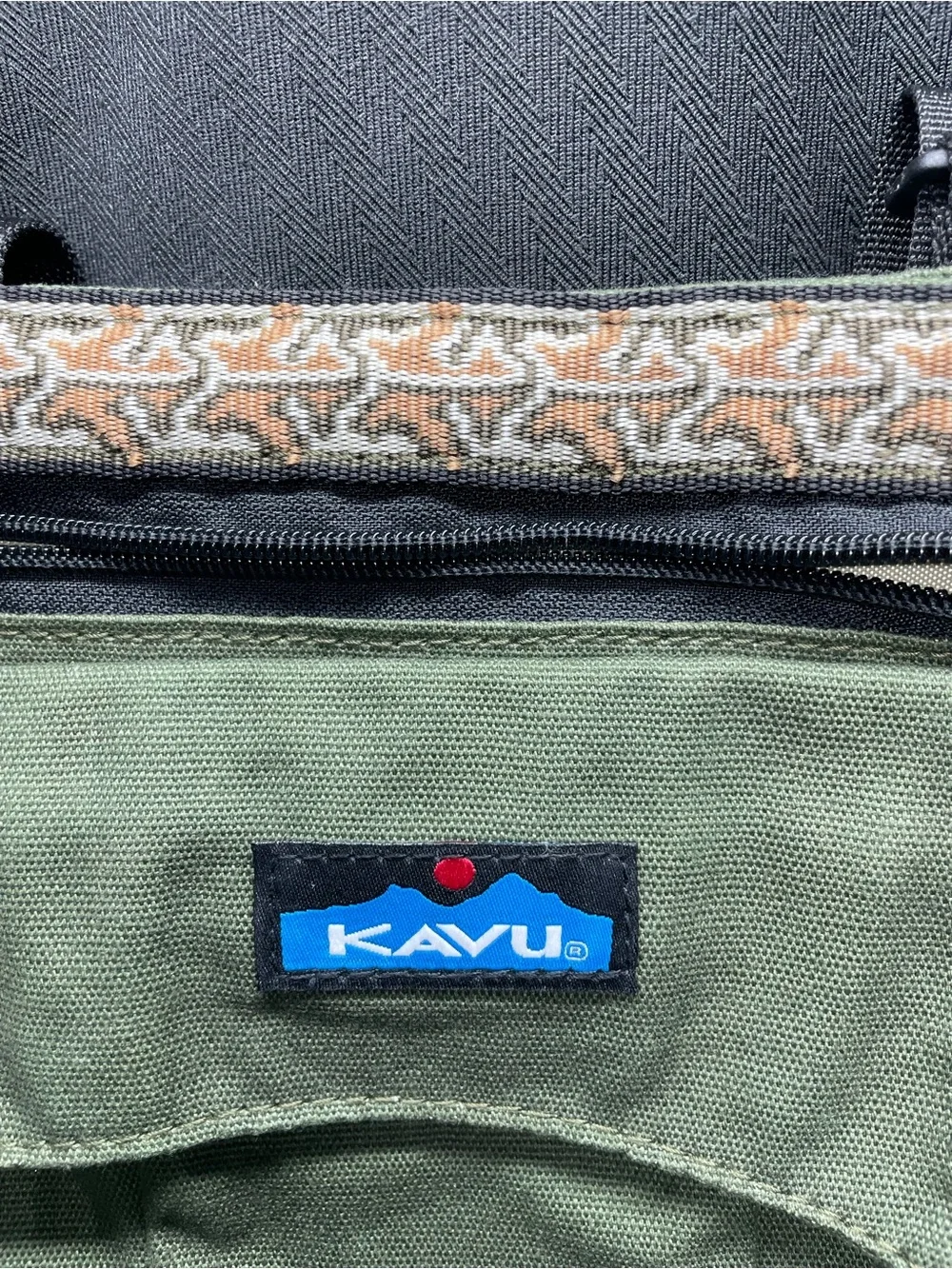 KAVU Keeper Cotton Canvas Crossbody/Sling Travel Bag
